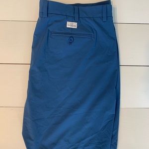 Men’s Vineyard Vines size 42 shorts.